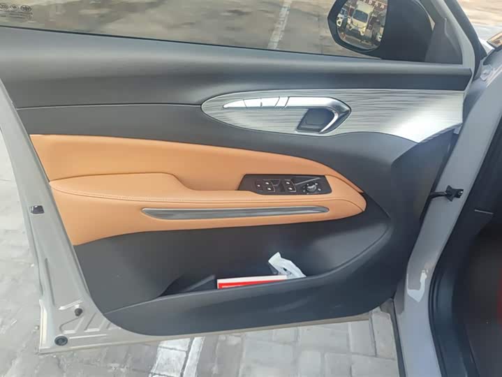 Bestune 07 2025 2025款 210km 乐享版