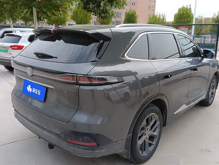 Changan CS75 Plus 2025 2025款 第四代 1.5T 新蓝鲸 智慧旗舰型