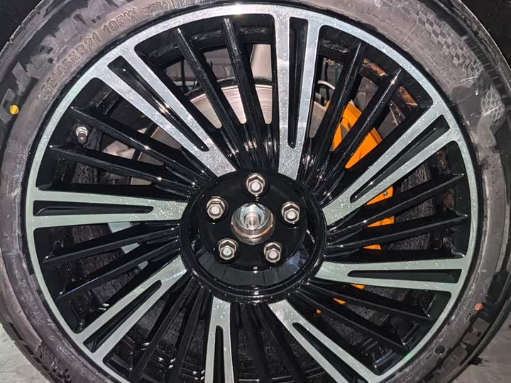 XPeng G9 2025 2025款 680 超长续航四驱 Max