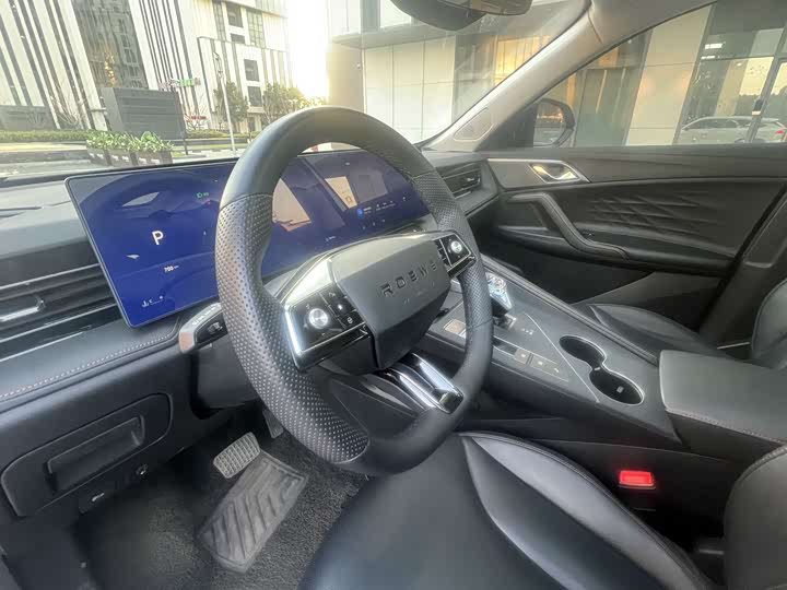 Roewe RX5 2023 2023款 1.5T 超感精英版