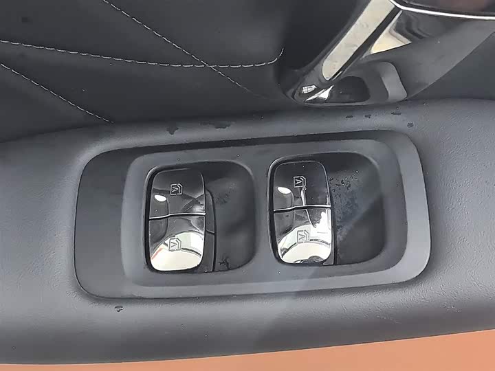 GAC Aion V 2026 2026款 埃安霸王龙 家庭版 520 智豪版