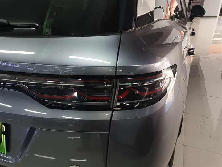 BYD Song L DM-i Hybrid 2025 2025款 智驾版 160km 超越型