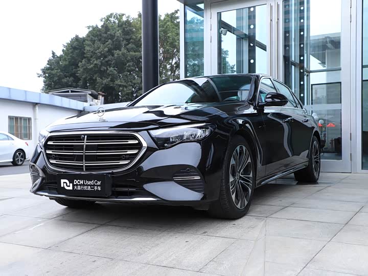 Mercedes-Benz E-Class Hybrid 2024 2024款 E 350 e L 插电式混合动力轿车