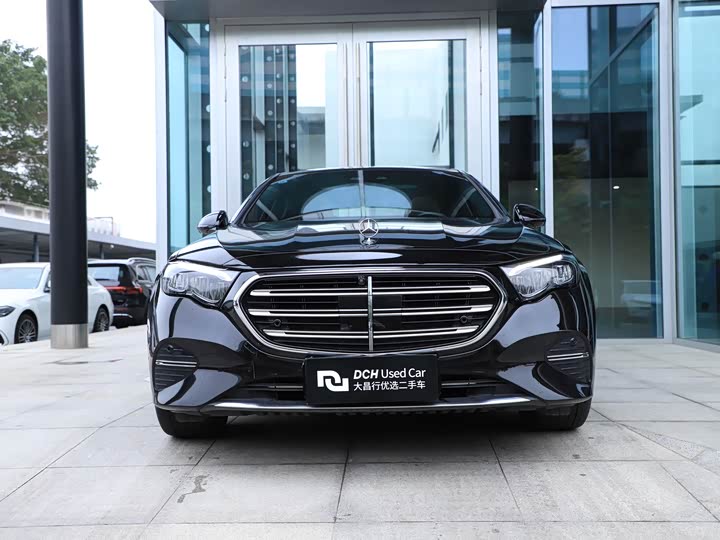 Mercedes-Benz E-Class Hybrid 2024 2024款 E 350 e L 插电式混合动力轿车