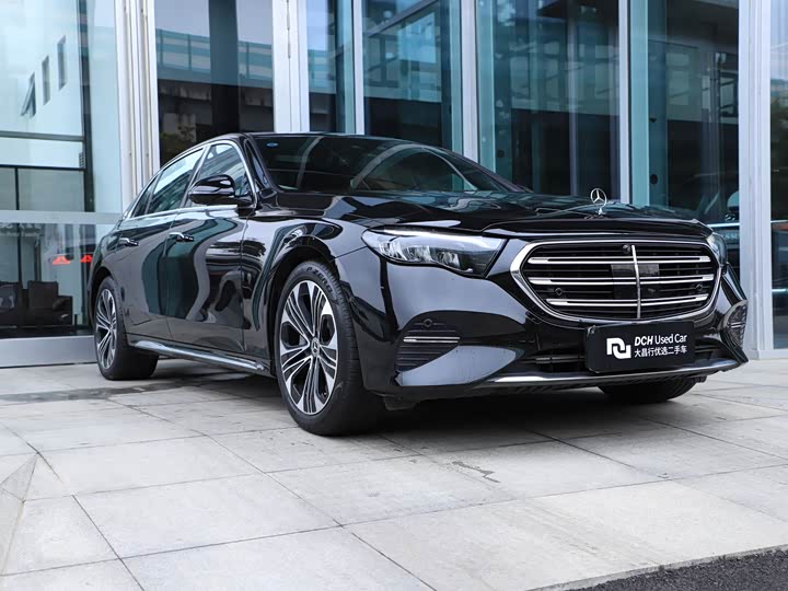 Mercedes-Benz E-Class Hybrid 2024 2024款 E 350 e L 插电式混合动力轿车