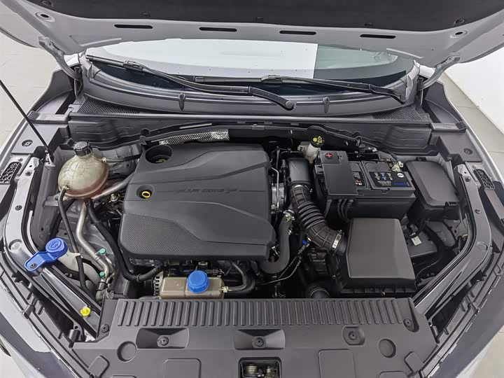 Changan UNI-T 2023 2023款 第二代 1.5T 运动版 旗舰型