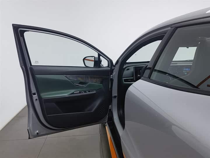 Changan UNI-T 2023 2023款 第二代 1.5T 运动版 旗舰型