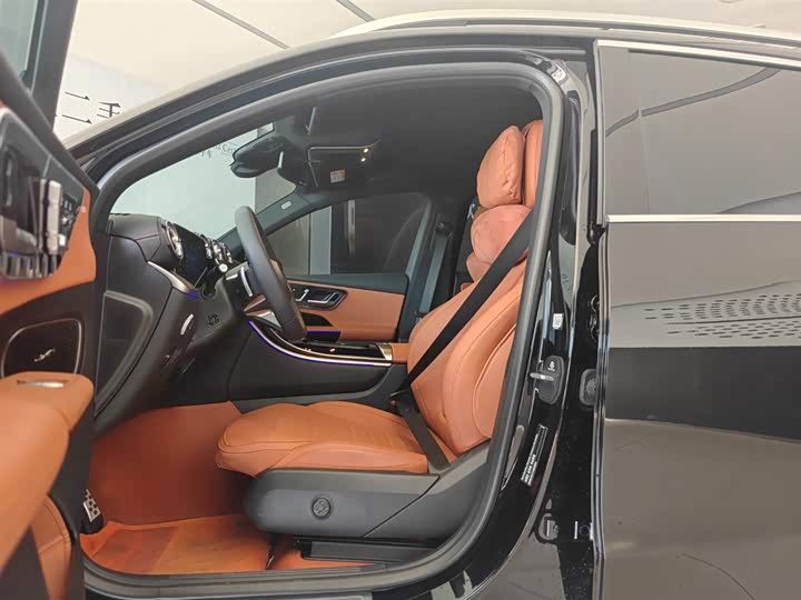 Mercedes-Benz GLC-Class 2025 2025款 GLC 300 L 4MATIC 动感型 5座