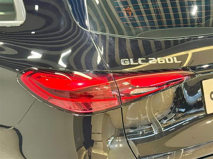 Mercedes-Benz GLC-Class 2025 2025款 GLC 260 L 4MATIC 动感型