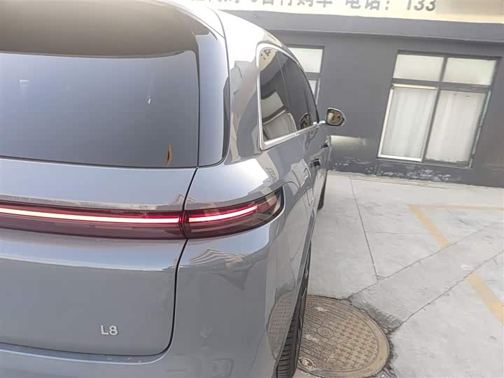 LiXiang L8 2025 2025款 Ultra 智能焕新版