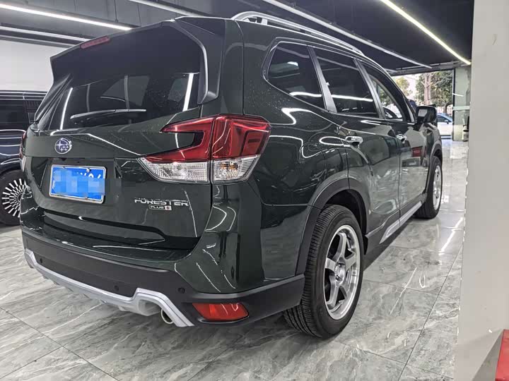 Subaru Forester 2024 2024款 2.5i AWD 旗舰版EyeSight