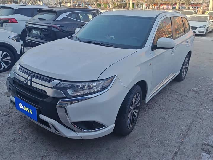 Mitsubishi Outlander 2021 2021款 2.0L 两驱畅行版 5座