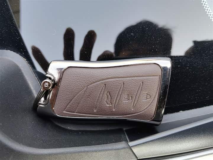 Lexus ES 2025 2025款 300h 臻享版