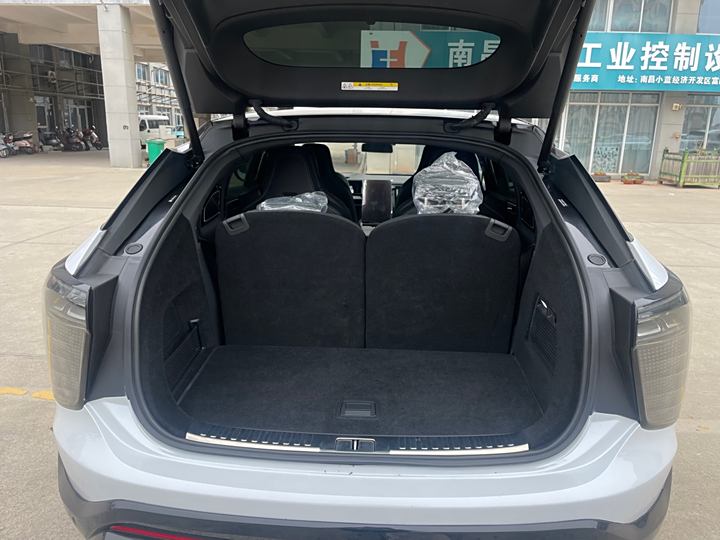 HiPhi X 2022 2022款 智远版6座 长续航版