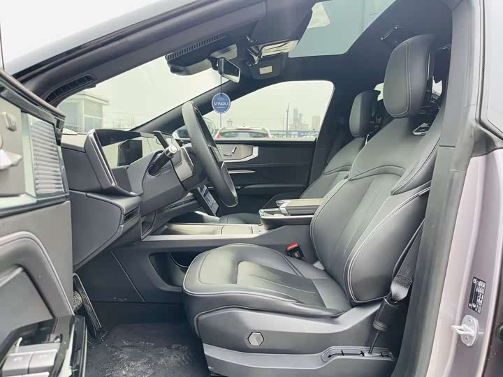 HiPhi Y 2023 2023款 560km 精英版