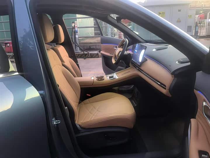 Geely Galaxy Starship 7 2025 2025款 120km 领航版