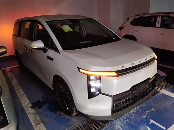 Maxus Mifa 7 2024 2024款 改款 超混 长续航版 悦享版