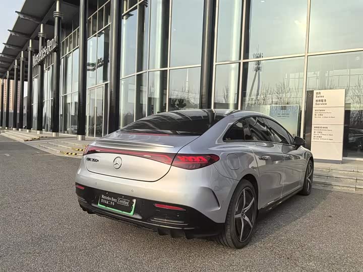 Mercedes-Benz EQE 2022 2022款 350 先型特别版