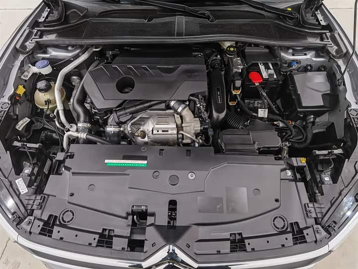 Citroen C5 X 2024 2024款 1.6T 享不凡