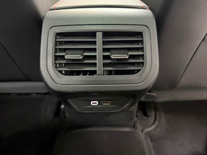 Volkswagen Lavida 2024 2024款 300TSI DSG星空领先版