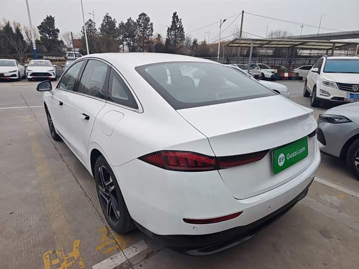 Roewe D7 2023 2023款 EV 510km 后驱旗舰版