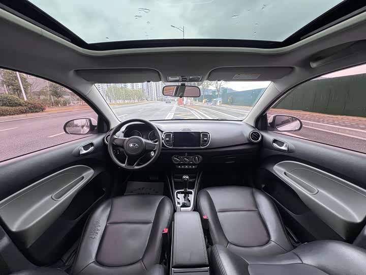 Kia Pegas 2020 2020款 改款 1.4L 自动舒适天窗版