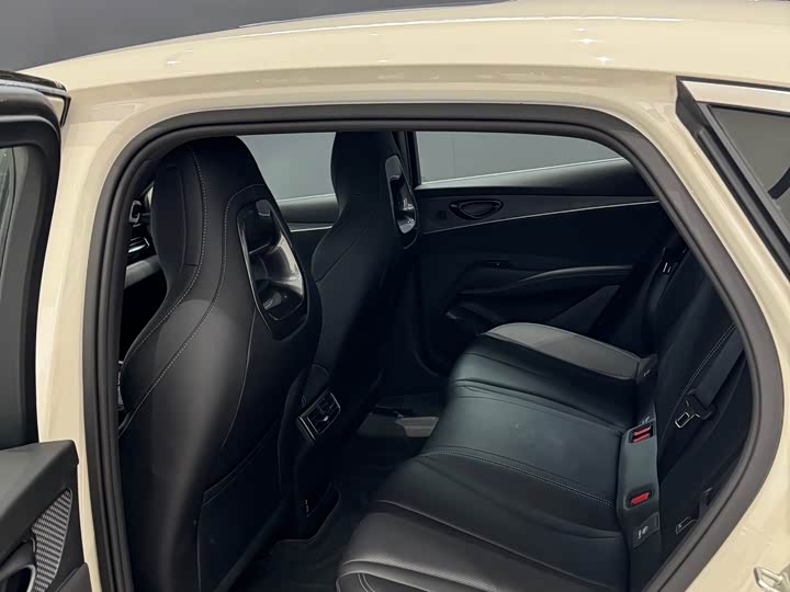 2025 BYD Seal 06 Hybrid/EV