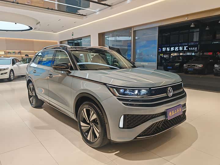 Volkswagen Tavendor 2023 2023款 380TSI 四驱R-Line巡游版