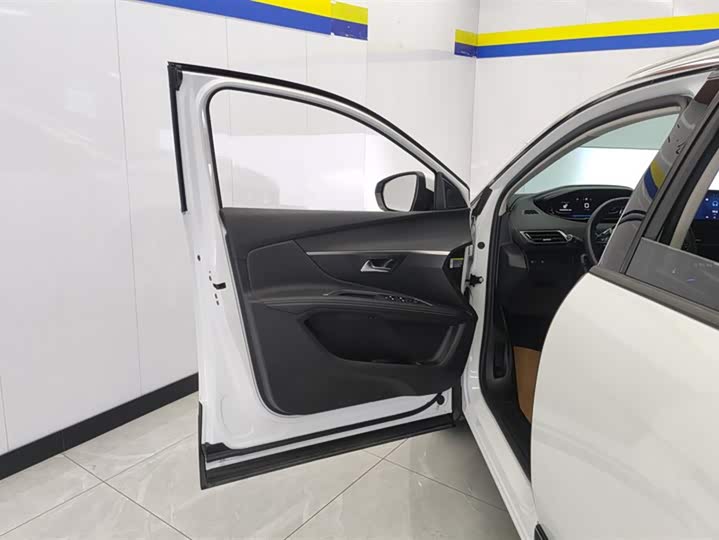 Peugeot 5008 2021 2021款 360THP 5座实力版