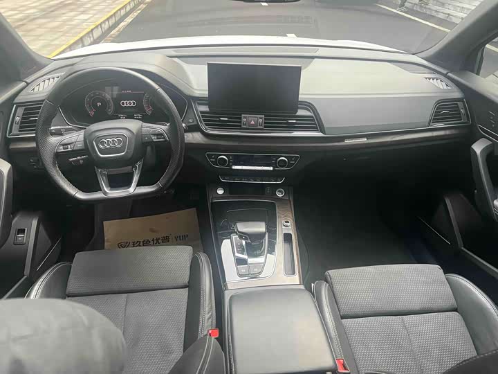 Audi Q5L Sportback 2022 2022款 45 TFSI 豪华型