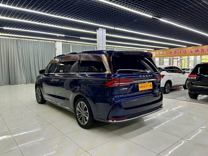 Roewe iMax 8 2022 2022款 400TGI 旗舰版