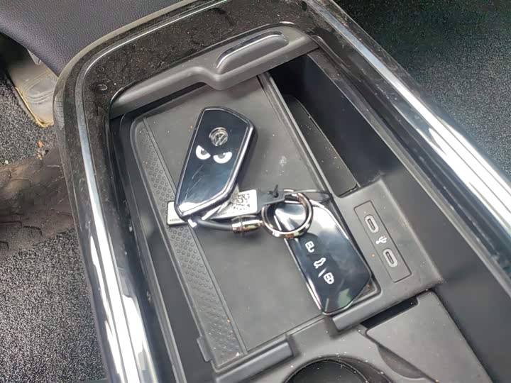 Volkswagen ID.4 X 2025 2025款 聪明款 纯净智享版