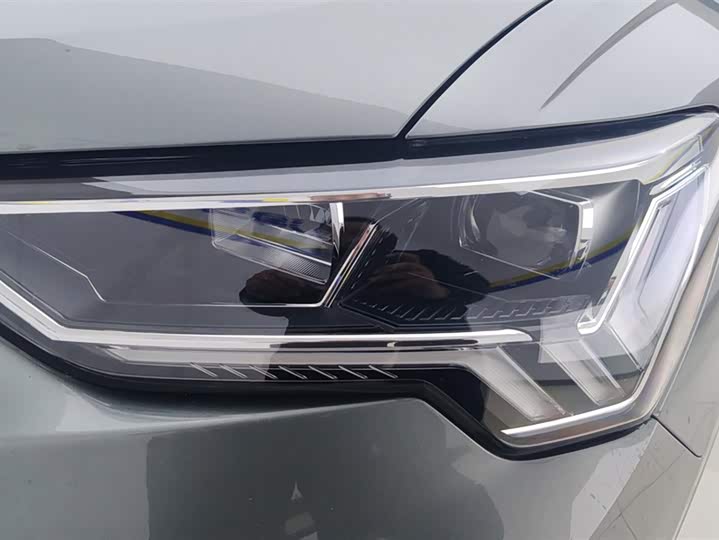 Audi Q3 2024 2024款 35 TFSI 时尚动感型