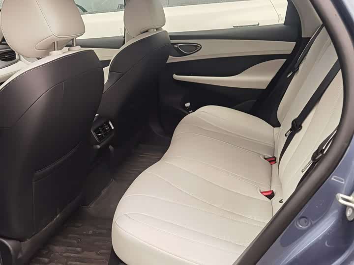 BYD Seal 05 DM-i Hybrid 2025 2025款 DM-i 智驾版 120KM旗舰型