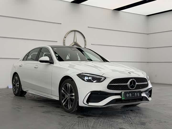 2025 Mercedes-Benz C-Class Hybrid