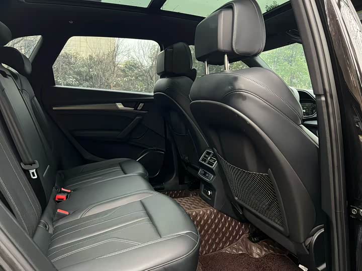 Audi Q5L 2025 2025款 45 TFSI 豪华动感型
