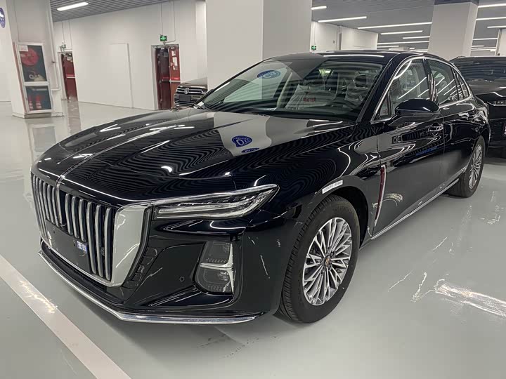 2025 Hongqi H5