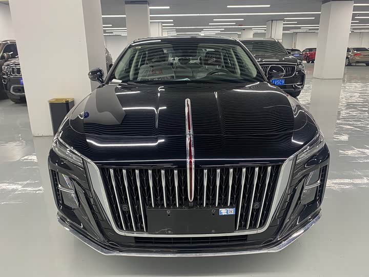 2025 Hongqi H5