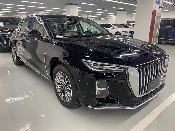 2025 Hongqi H5