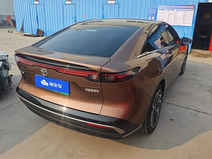 Mazda EZ-6 2024 2024款 增程200智尊版