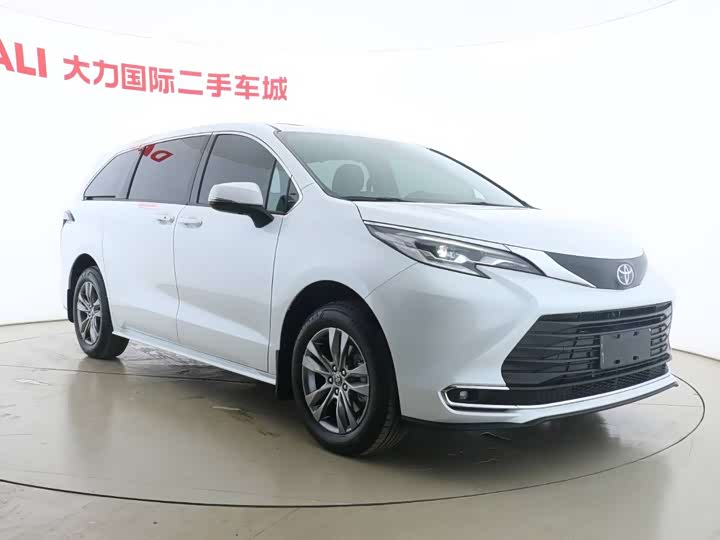 2026 Toyota Sienna