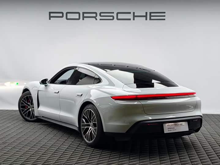 Porsche Taycan 2022 2022款 Taycan 4S