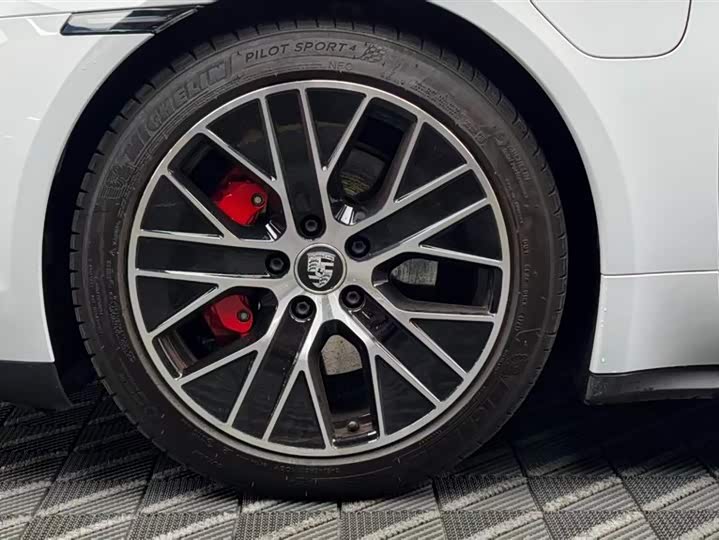 Porsche Taycan 2022 2022款 Taycan 4S