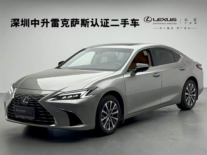2025 Lexus ES