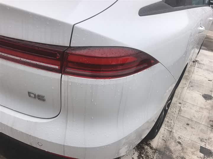 Roewe D6 2025 2025款 450km 尊享版