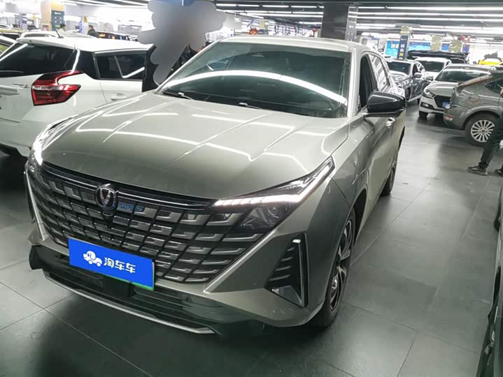 Changan UNI-Z Hybrid 2024 2024款 蓝鲸智电iDD 125km 超越型