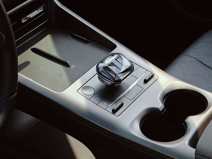 BYD Qin Plus 2025 2025款 DM-i 智驾版 120KM超越型