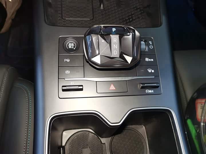 BYD Song Pro Hybrid 2025 2025款 第二代 智驾版 DM-i 115KM超越型