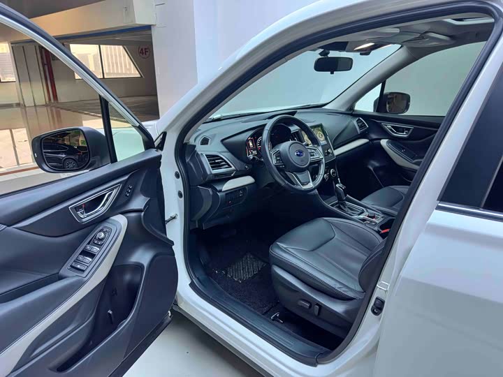 Subaru Forester 2022 2022款 2.0i AWD豪华版EyeSight