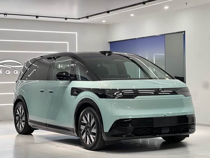 Zeekr Mix 2025 2025款 长续航智驾版